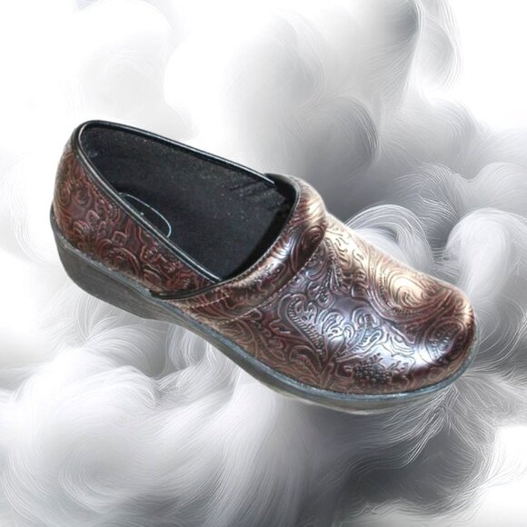 Safe T Step Gretchen Comfort Clog Paisley Swirl Embossed Non-Marking Sole SZ 8 - Picture 4 of 9